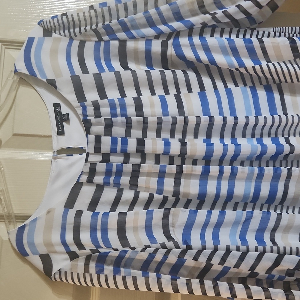 Top with stripes